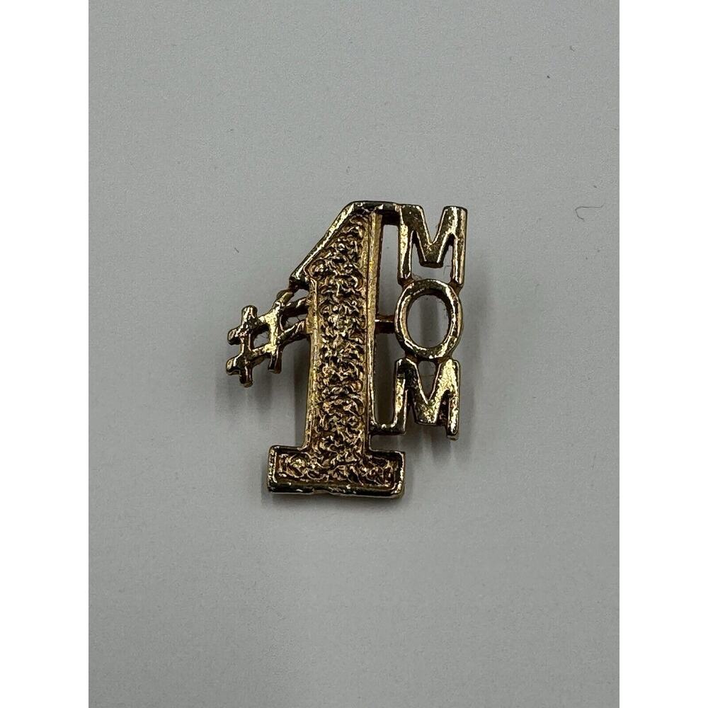 Vintage Gold Colored #1 Mom Number One Lapel‎ Pin